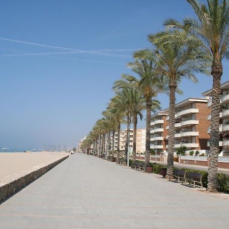 R142 Manila Resort Central كالافيل المظهر الخارجي الصورة