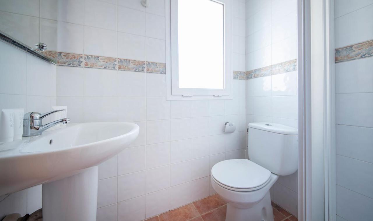 R142 Manila Resort Central كالافيل المظهر الخارجي الصورة